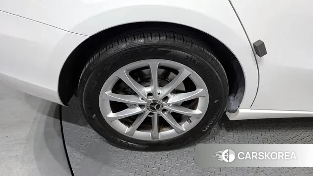 Mercedes-Benz A-Class W177 id 3407421 из Кореи 15