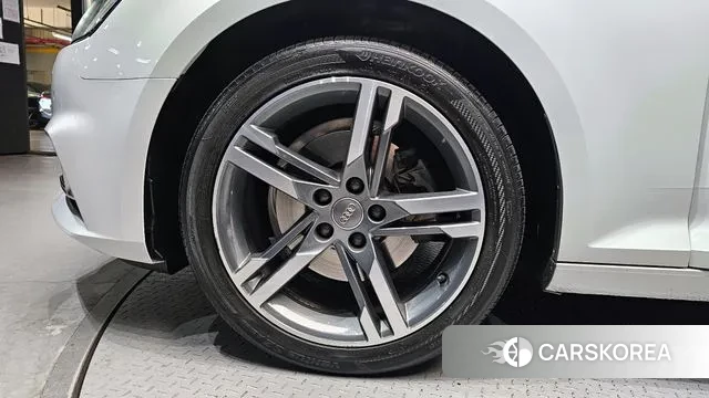 Audi A4 (B9) id 3789101 из Кореи 15