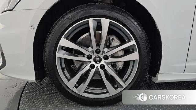 Audi A6 (C8) id 3416914 из Кореи 15