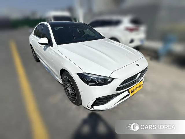 Mercedes-Benz Class C 2025 Белый из Китая, фото 5