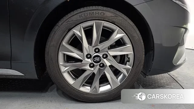 Hyundai The New Grandeur IG Hybrid id 3530364 из Кореи 15