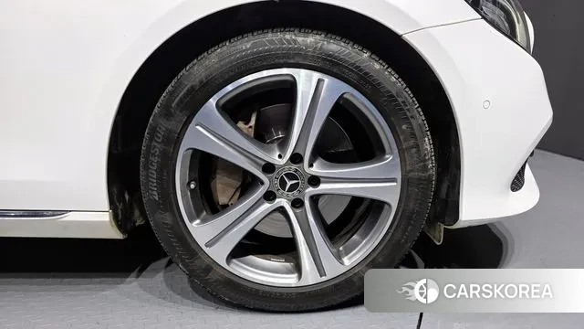 Mercedes-Benz E-Class W213 id 3489727 из Кореи 15