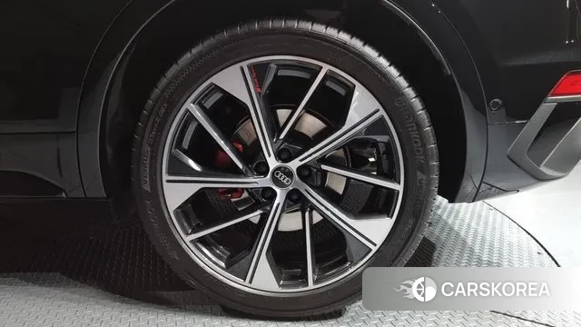 Audi SQ5 (FY) id 3492404 из Кореи 15