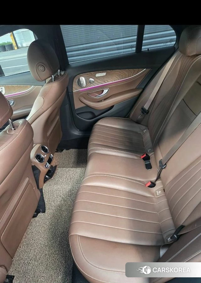 Mercedes-Benz E-Class W213 2022 Синий из Кореи, фото 5