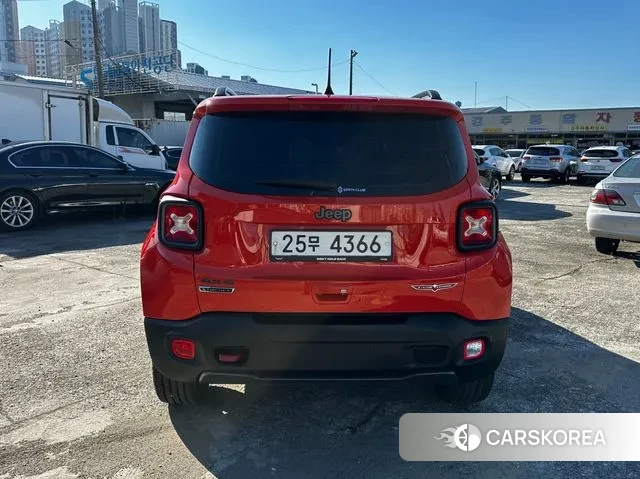 Jeep Renegade id 3568447 из Кореи 14