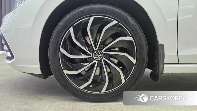 Volkswagen Golf 8th Generation id 4282168 из Кореи 15