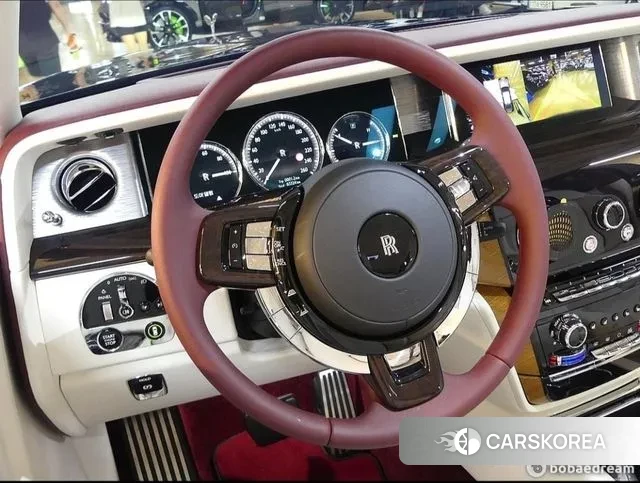 Rolls-Royce Phantom id 3026939 из Кореи 15