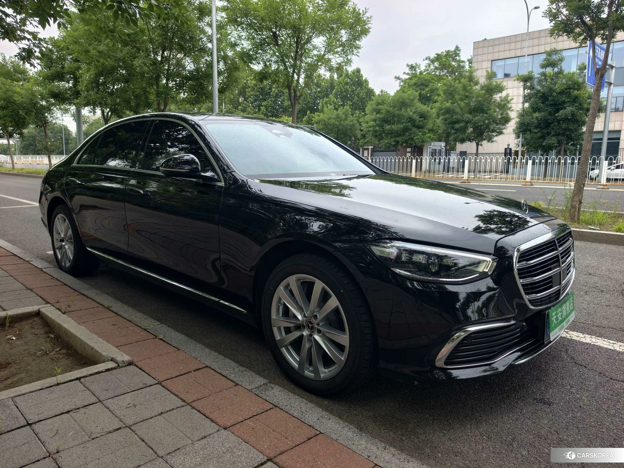 Mercedes-Benz S-class id 4487412 из Китая 20