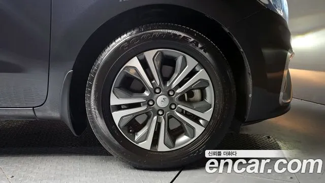 Kia The New Carnival id 2711562 из Кореи 15