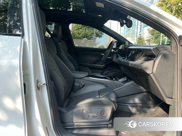 Audi Q6L e-tron id 4276727 из Китая 18