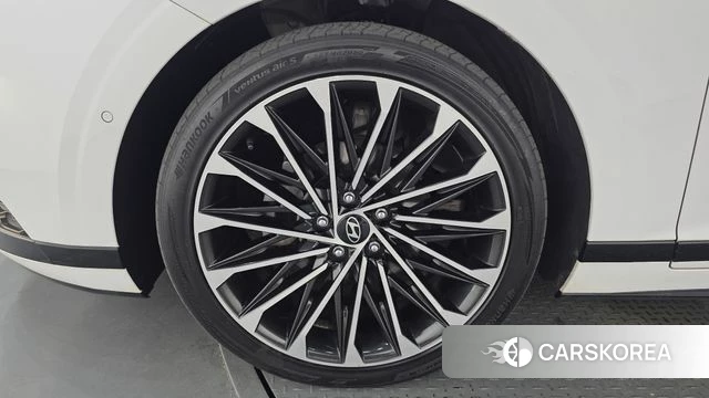 Hyundai Grandeur Hybrid (GN7) id 4768121 из Кореи 15