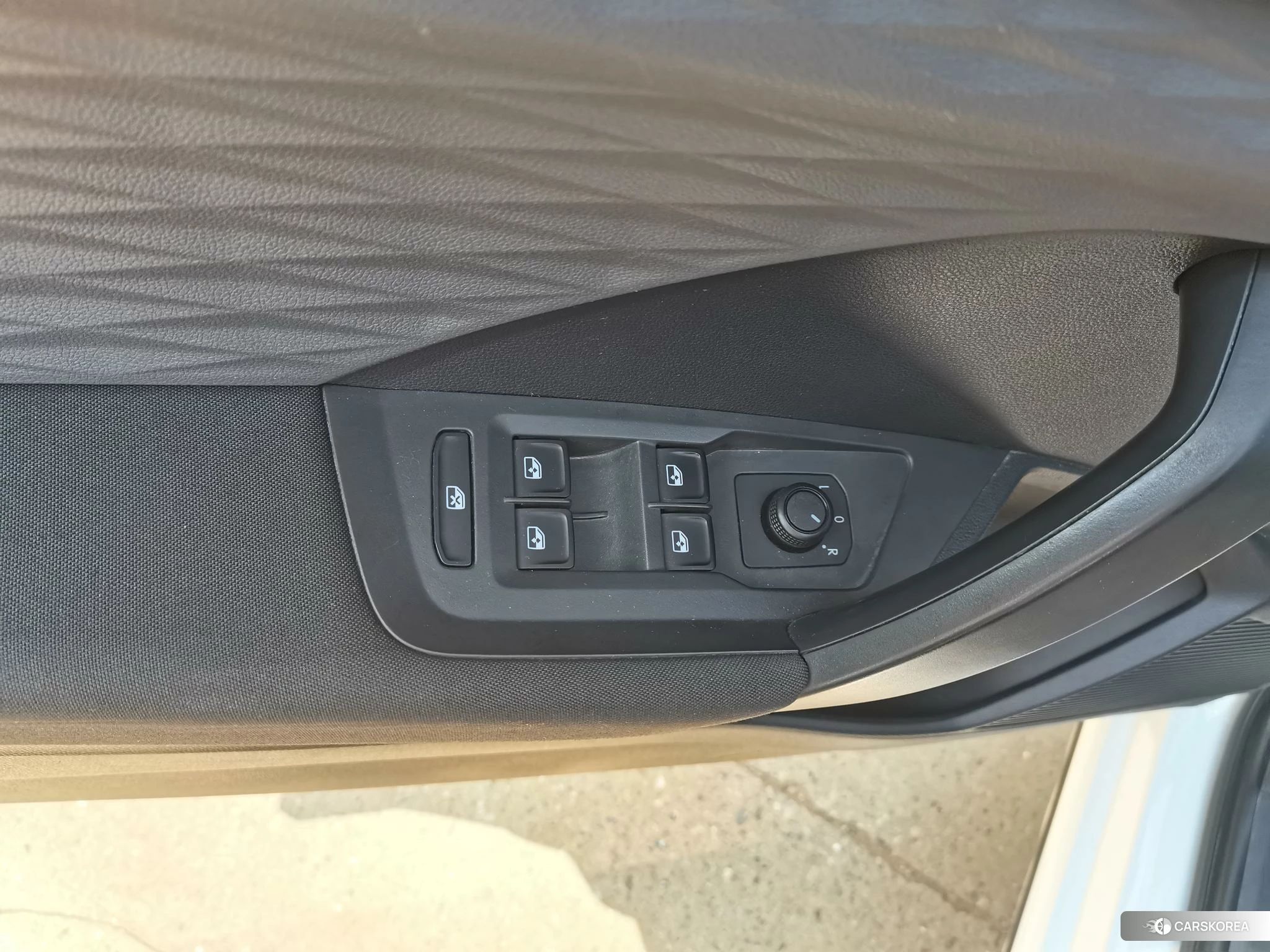 Volkswagen Tuyue id 4467862 из Китая 17