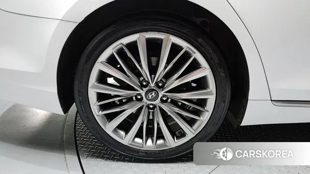 Hyundai Grandeur IG id 3465082 из Кореи 15