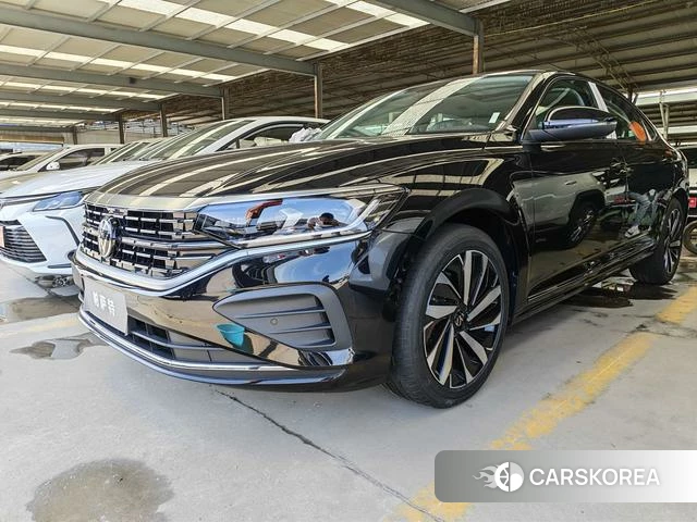 Volkswagen Passat 2026 Черный из Китая, фото 5