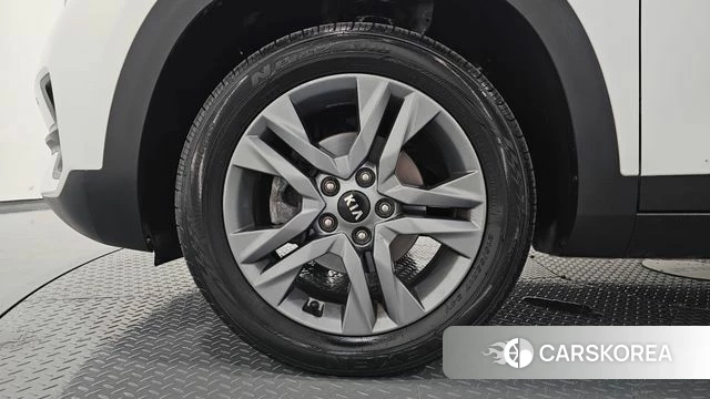 Kia Seltos id 4542005 из Кореи 25