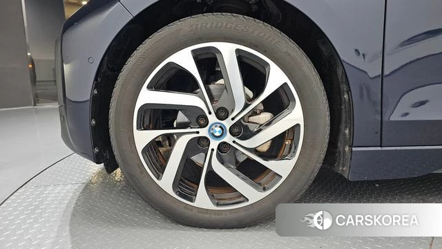 BMW i3 id 4595847 из Кореи 26