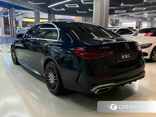 Mercedes-Benz Class C 2025 Зеленый из Китая, фото 5