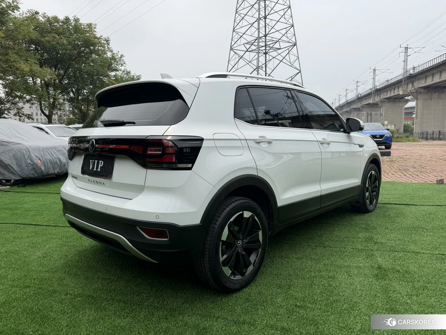 Volkswagen Exploring the shadow id 4461492 из Китая 8