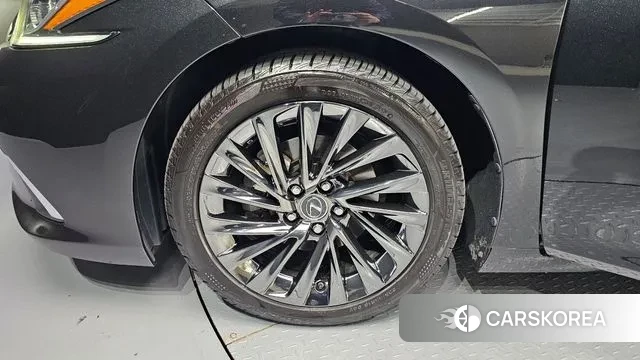 Lexus ES300h 7th generation id 3362973 из Кореи 15