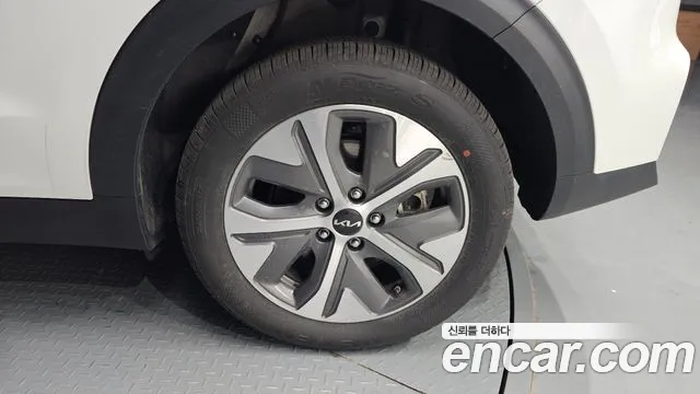 Kia Niro Plus id 2509459 из Кореи 15