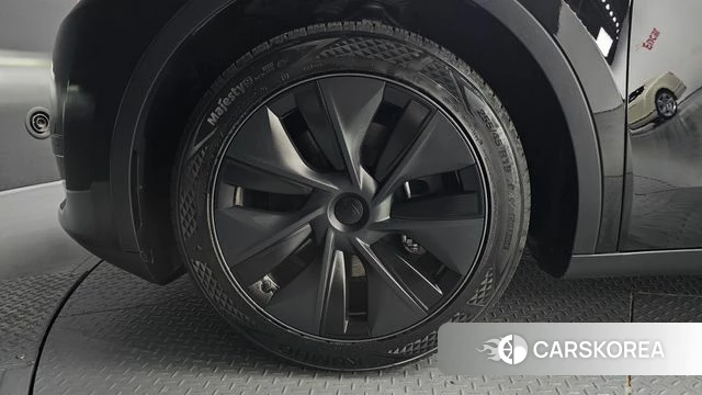 Tesla Model Y id 4523319 из Кореи 15