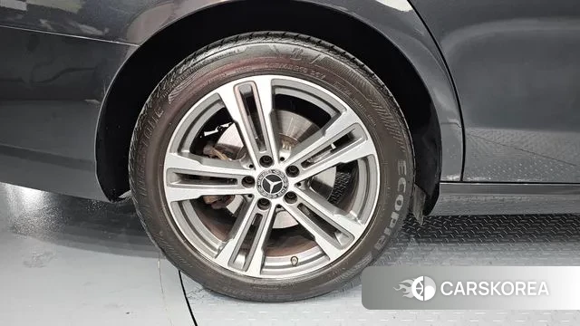 Mercedes-Benz E-Class W213 id 3765059 из Кореи 15