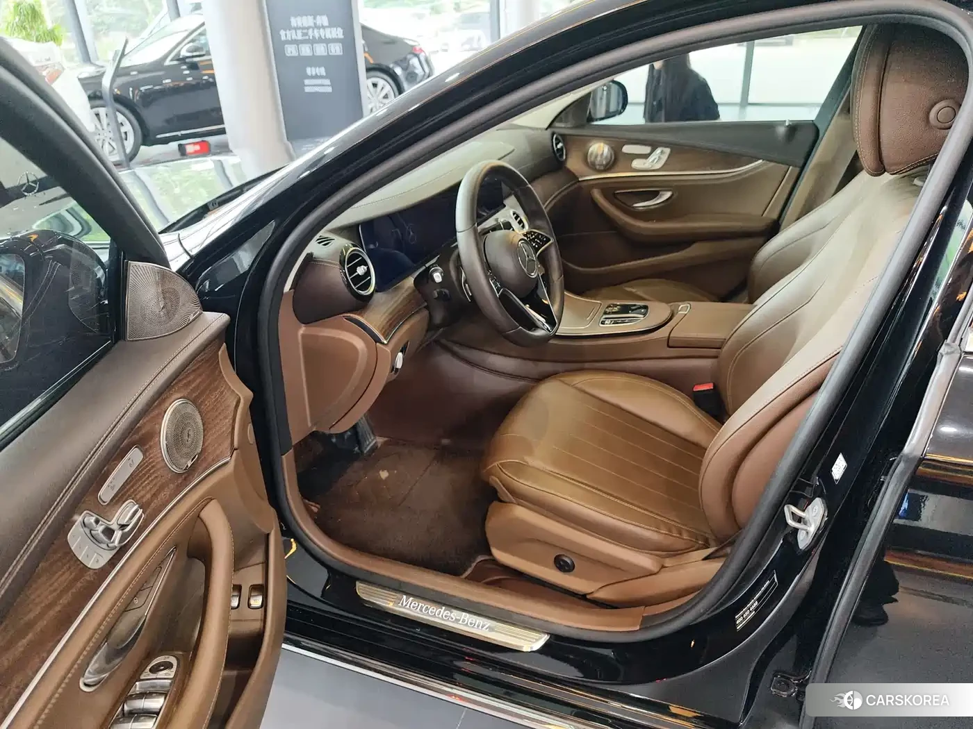 Mercedes-Benz E-class New Energy id 4539402 из Китая 5