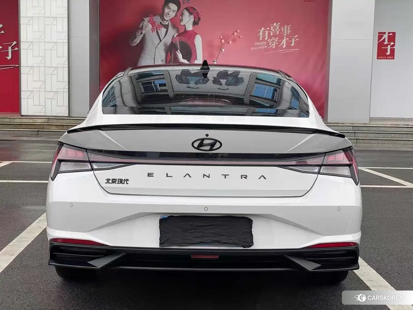 Hyundai Elantra 2022 Белый из Китая, фото 5