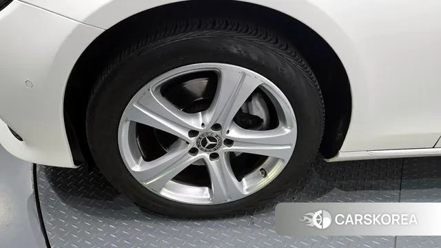 Mercedes-Benz E-Class W213 id 3220898 из Кореи 15