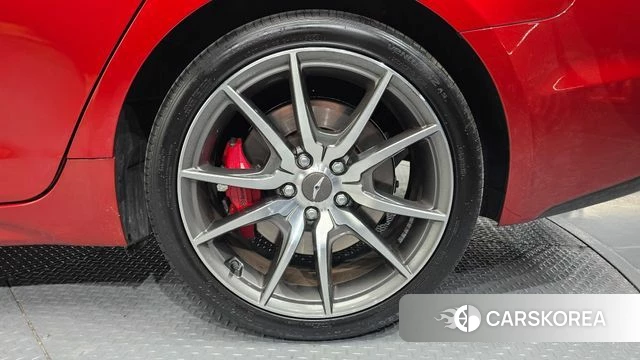 Genesis G70 id 3844522 из Кореи 15