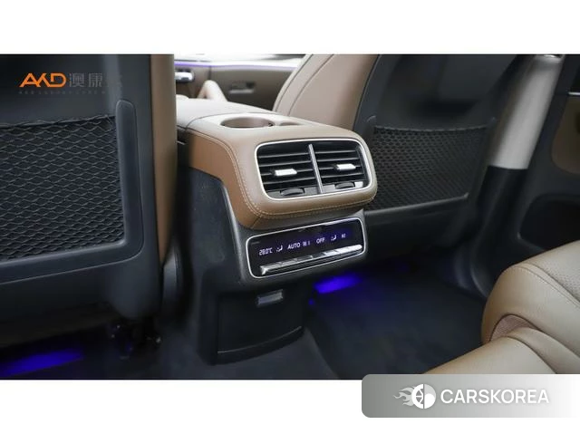 Mercedes-Benz GLE (import) 2024 Черный из Китая, фото 5