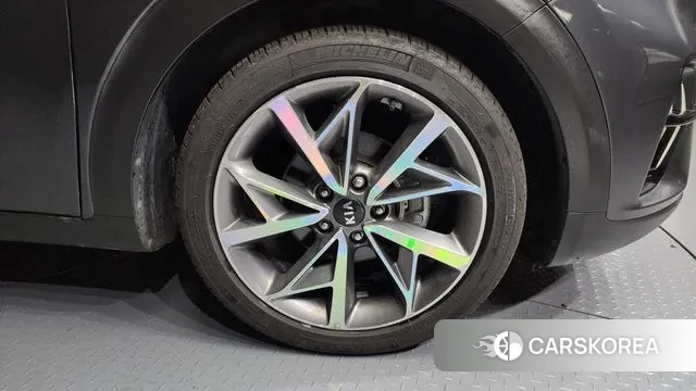 Kia The New Niro id 3259215 из Кореи 15