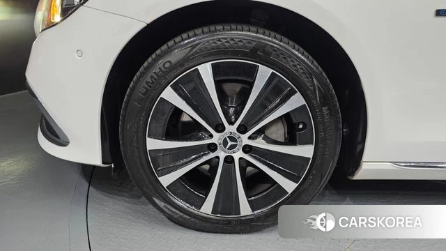 Mercedes-Benz E-Class W213 id 4283609 из Кореи 25