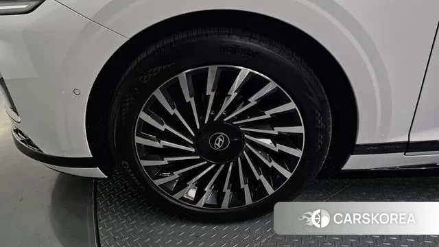 Hyundai Grandeur Hybrid (GN7) id 2894524 из Кореи 15