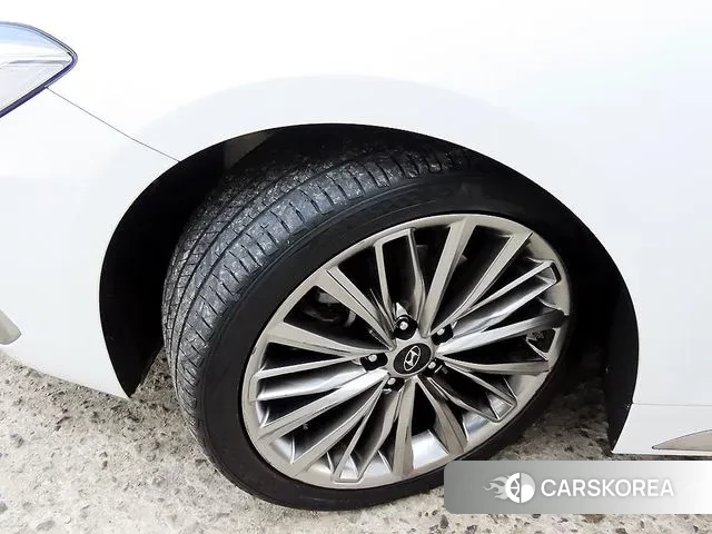 Hyundai Grandeur IG id 3622723 из Кореи 15