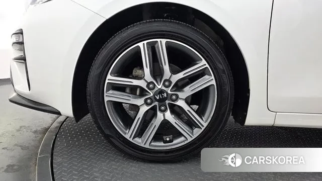 Kia Come New K3 id 3789358 из Кореи 15