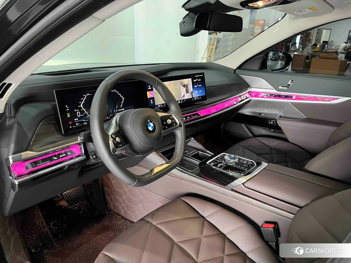 BMW 7 series id 4467792 из Китая 10