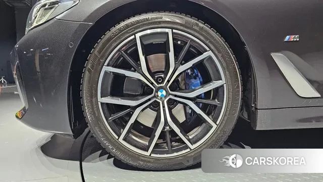 BMW 5 Series (G30) id 3626379 из Кореи 15