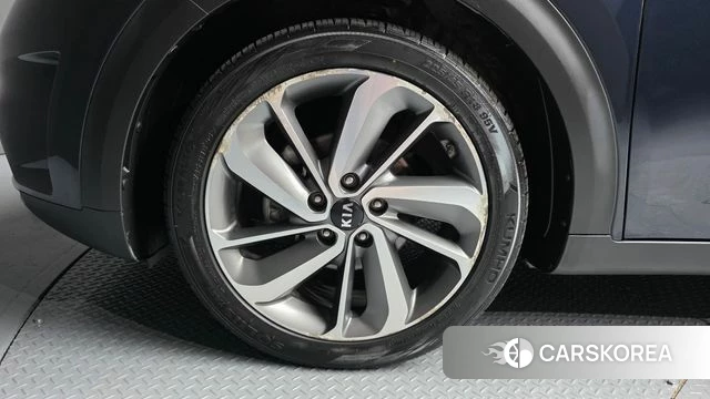 Kia Niro id 4781057 из Кореи 30