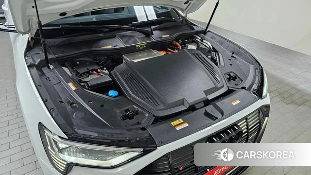 Audi e-Tron id 4636795 из Кореи 27