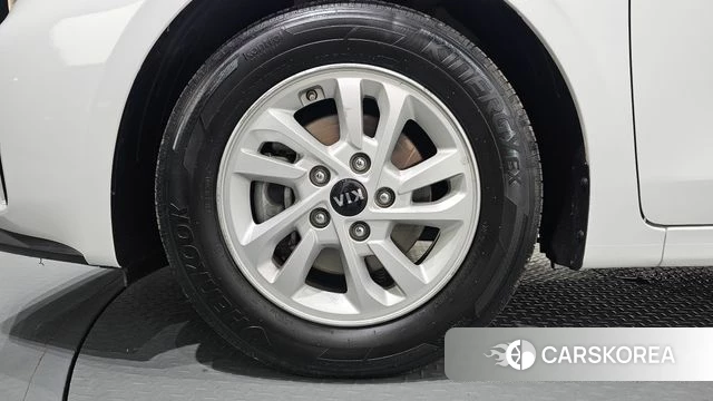 Kia Come New K3 id 4331651 из Кореи 15
