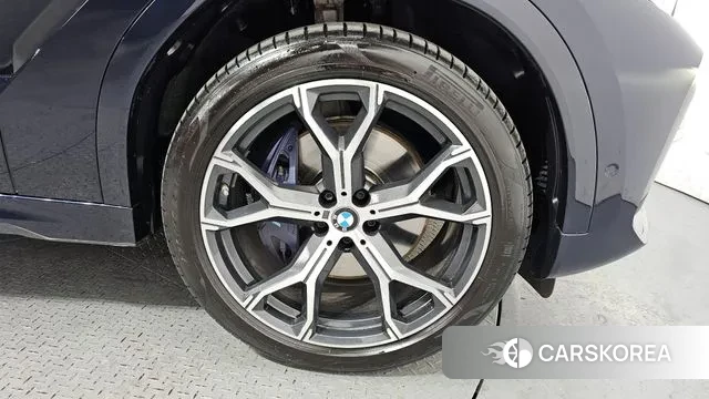 BMW X6 (G06) id 3741151 из Кореи 15