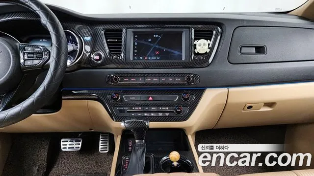 Kia The New Carnival id 2541628 из Кореи 15