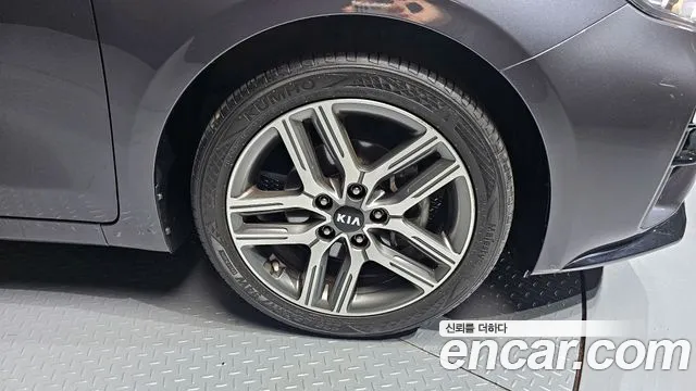 Kia Come New K3 id 2850240 из Кореи 15