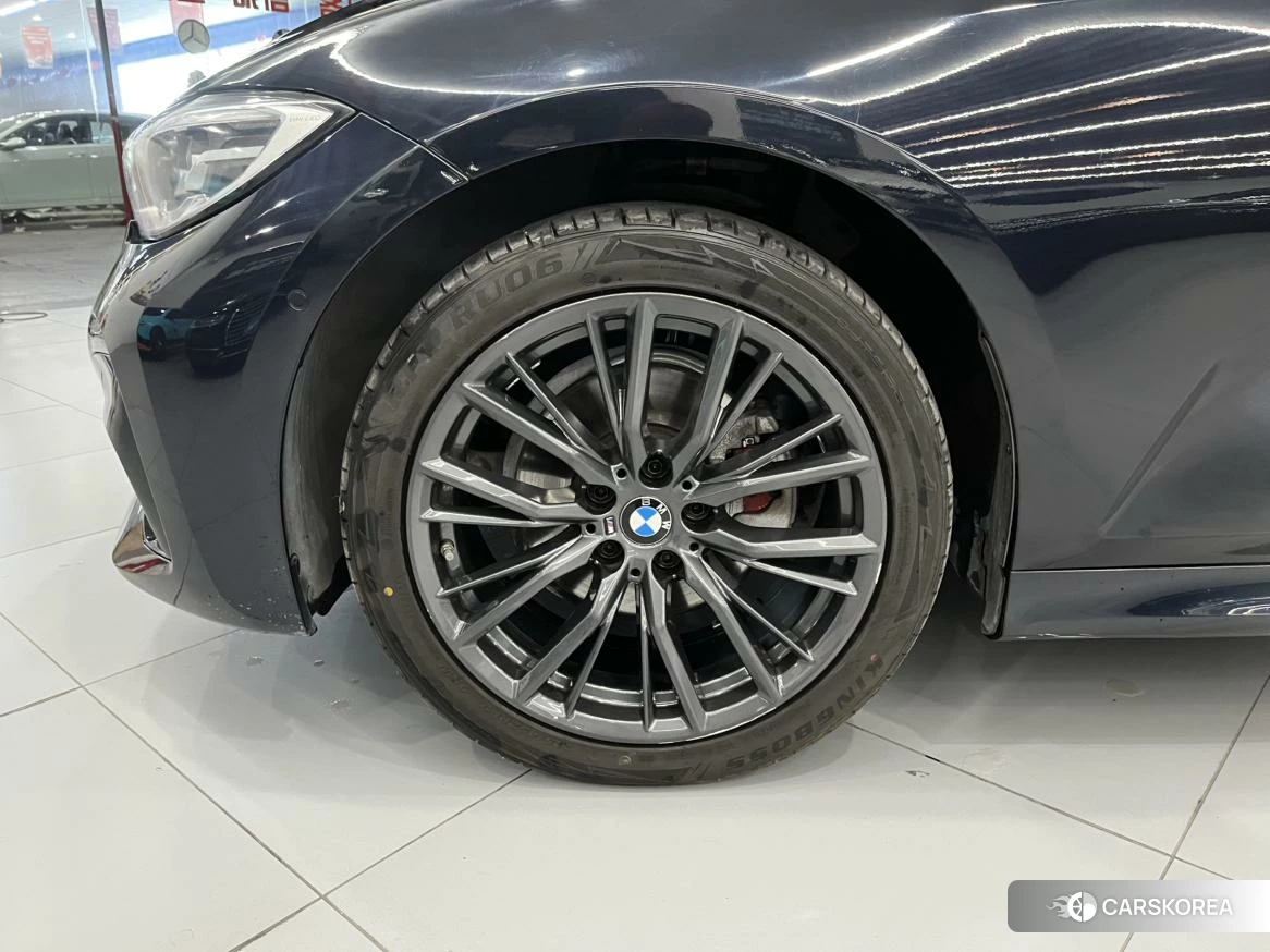 BMW 3 series id 4413343 из Китая 12