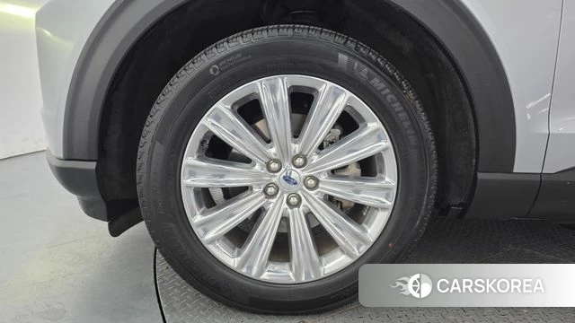 Ford Explorer 6th Generation id 4445599 из Кореи 27