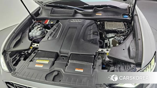 Audi Q8 (4M) id 4376963 из Кореи 26