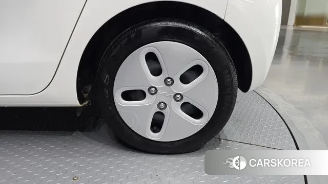 Kia The New Kia Ray id 3267522 из Кореи 15