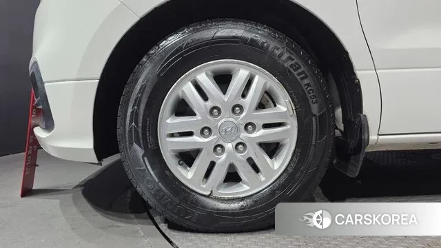 Hyundai The New Grand Starex id 3470019 из Кореи 15