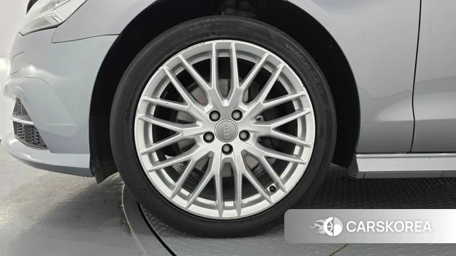 Audi New A6 id 4448041 из Кореи 15